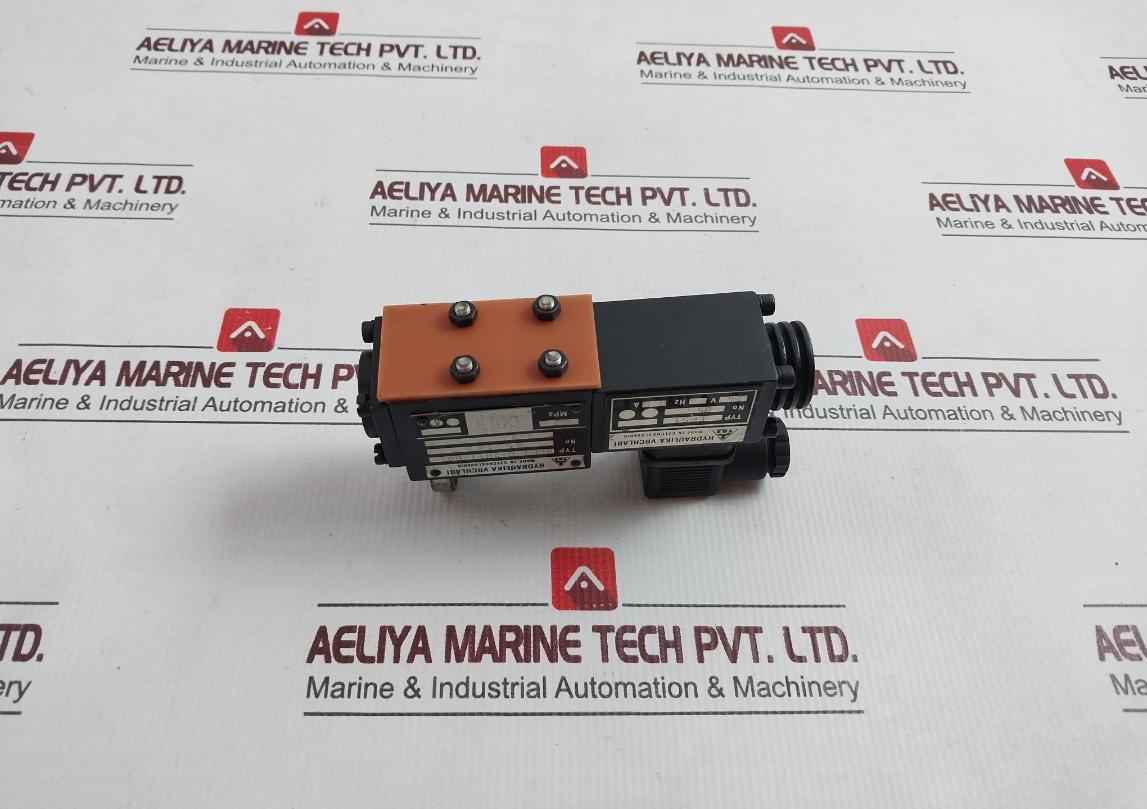 Hydraulika Vrchlabi Rse1-042R11/00 Hydraulic Distributor 24 V 0.8 A