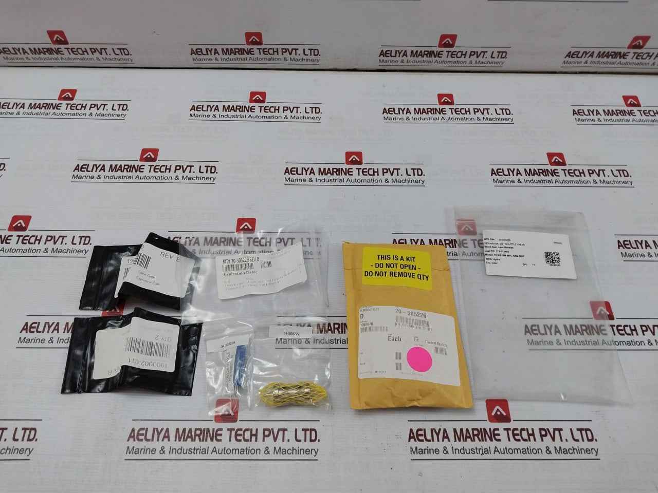 Hydril 20-505226 1/4" Shuttle Valve Repair Kit 1900002-011 Rev B