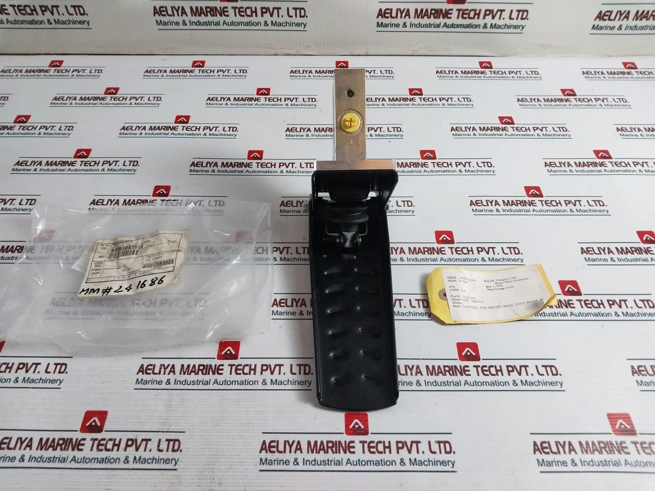 Hydrocontrol 10070 Foot Pedal Control For Crane 7032A355