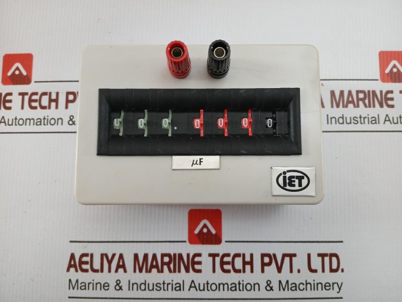 Iet Labs Cs-F-7-100pf-Wc Capacitance Decade Box