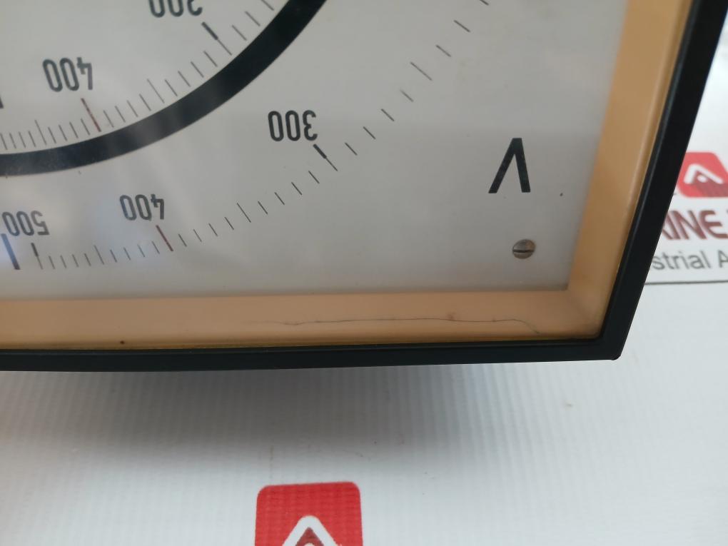 Condition In Used Analog Ammeter Janssen 0-500 V