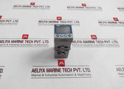 Jumo 703041/181-660-23/000 Temperature Controller 230Vac 3A Relais 48...63Hz 8Va