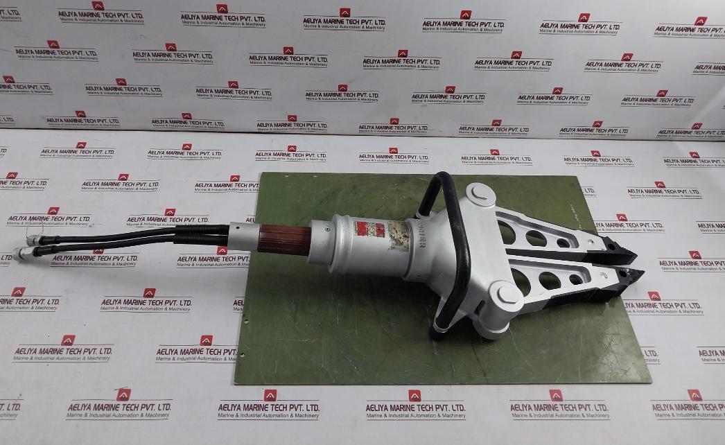 Lancier Lh-sp 715 Hydraulic Spreader Tool 720 Bar 10440 Psi 1602 0609