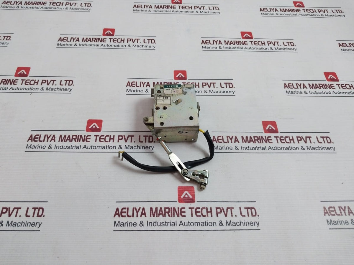 Larsen & Toubro Sl-92265 Undervoltage Release 240V Ac 50Hz