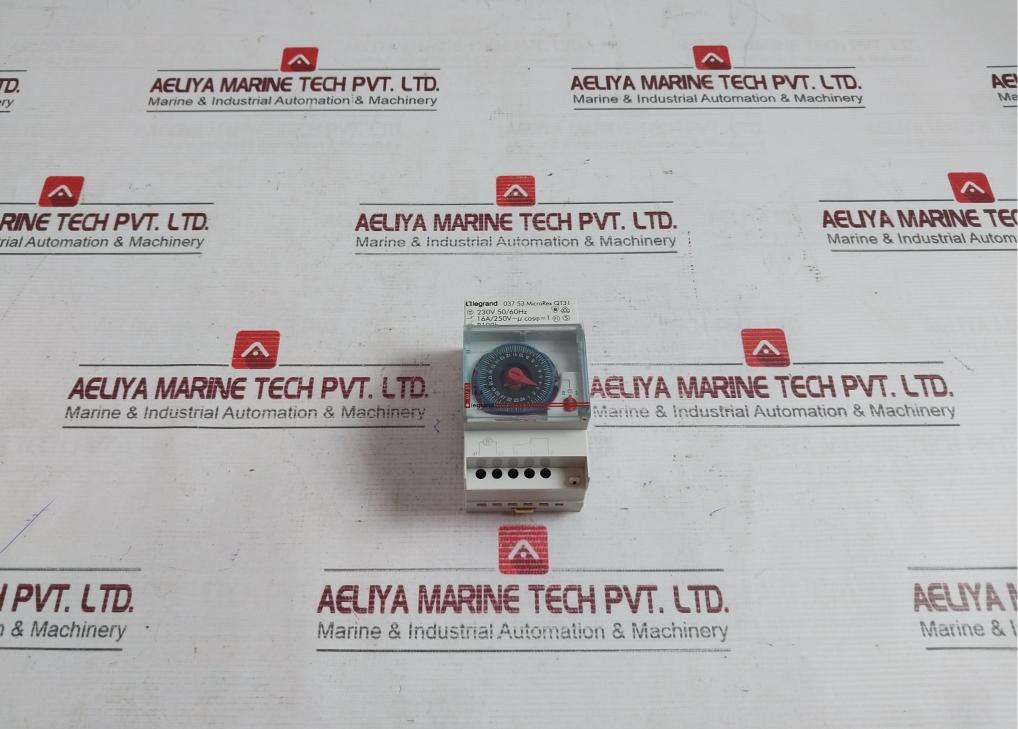Legrand 037 53 Time Switch 230V 50/60Hz 16A/250Vacr R100H