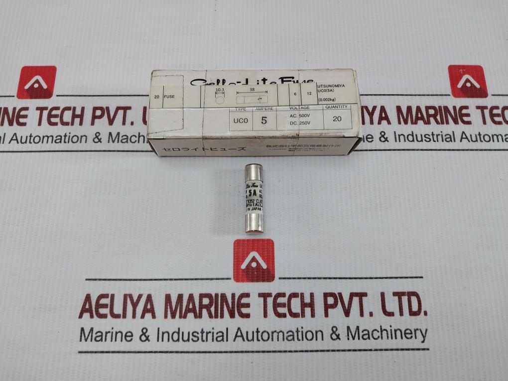 Lot-Of-2x-Uc0-Cello-Lite-Fuse-5a-500vac-250vdc-Class-A-By-Utsunomiya-Electric-1