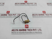 LOT OF 2X ARCOL HS25 3R3 K 95.18 Wire-Wound Resistor