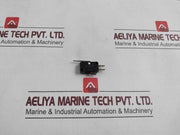 Lot of 2X Honeywell V3L-1108-D8 Micro Switch 10A 1/3HP 125 250VAC