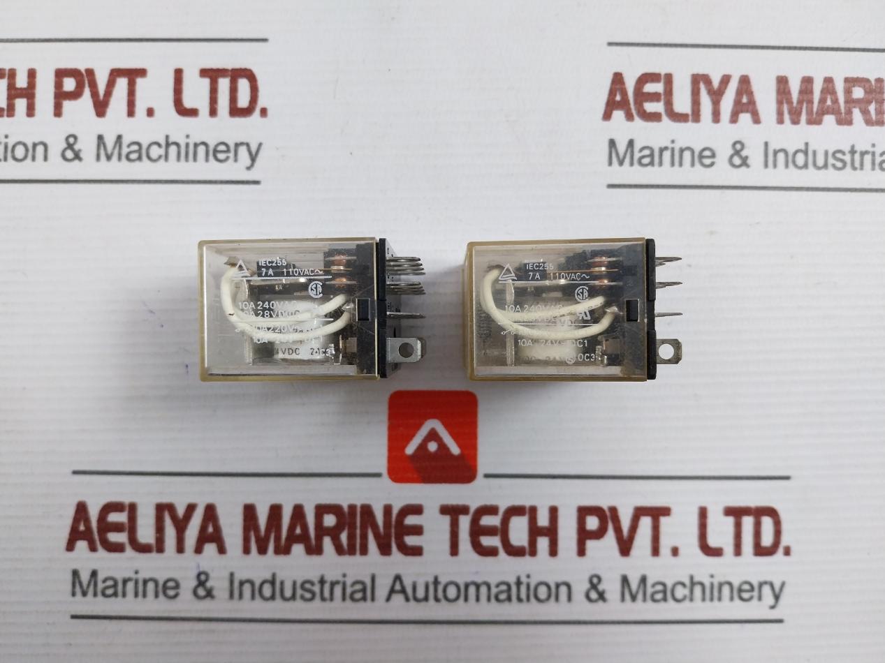 Lot Of 2X Omron Ly4 General Purpose Relay 24Vdc 10A