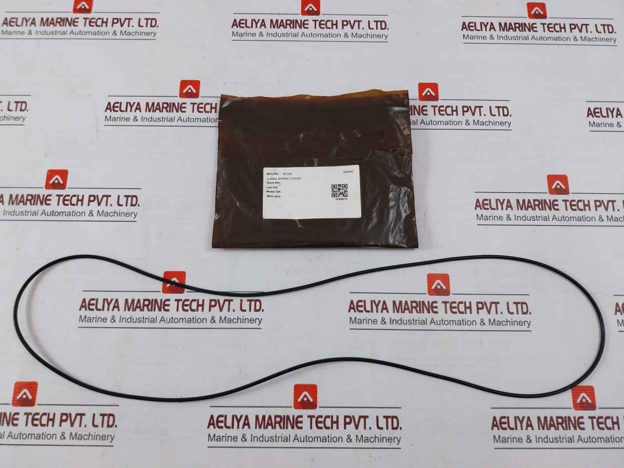 Lot of 4X NOV 051226 O-Ring Spring 70 Duro Seal Pack SS038D