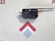 Lot Of 4X Omron V-15Fl111-1A Limit Switch 15A 1/3Hp 125 250Vac