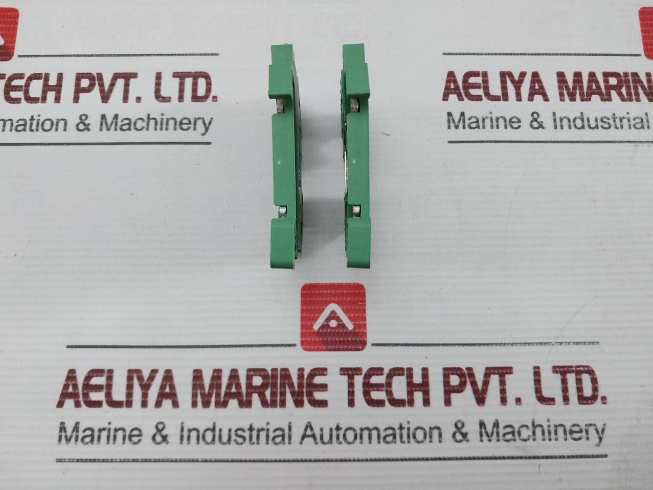 Lot Of 50x Wpe 4/Zr Pe Terminal, Screw Connection Brand Weidmuller