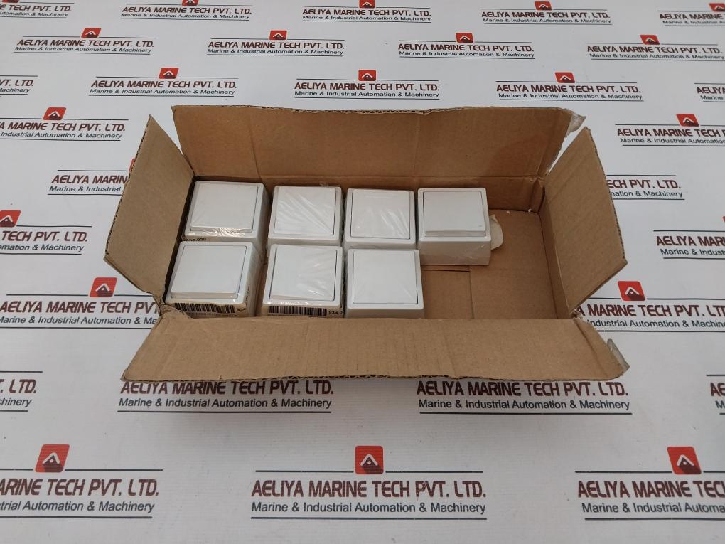 Lot of 7X EF400SW 2 Pole Wall Mounted Switch