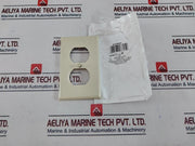Lot Of 7X Leviton 020-86003 Duplex Receptacle Plate