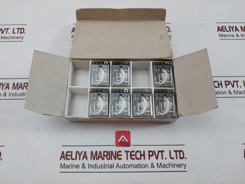 Lot Of 7x General Purpose Relay 12vdc Omron Ly3 - New