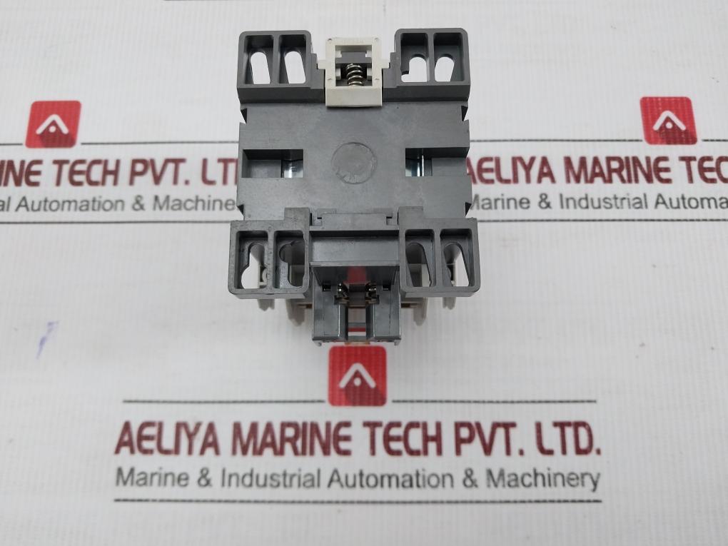 Magnetic-Contactor-220V-440V-32A-50Hz-By-Hyundai-Himc-32-208707-1