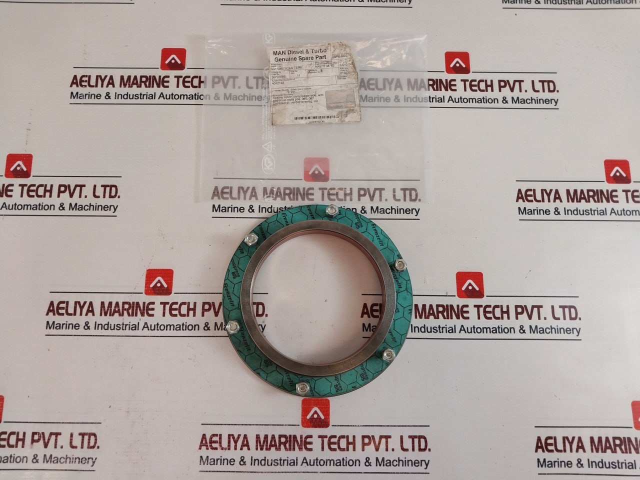 Man Diesel &amp; Turbo Na57/T M763 Gasket Sealing Cover