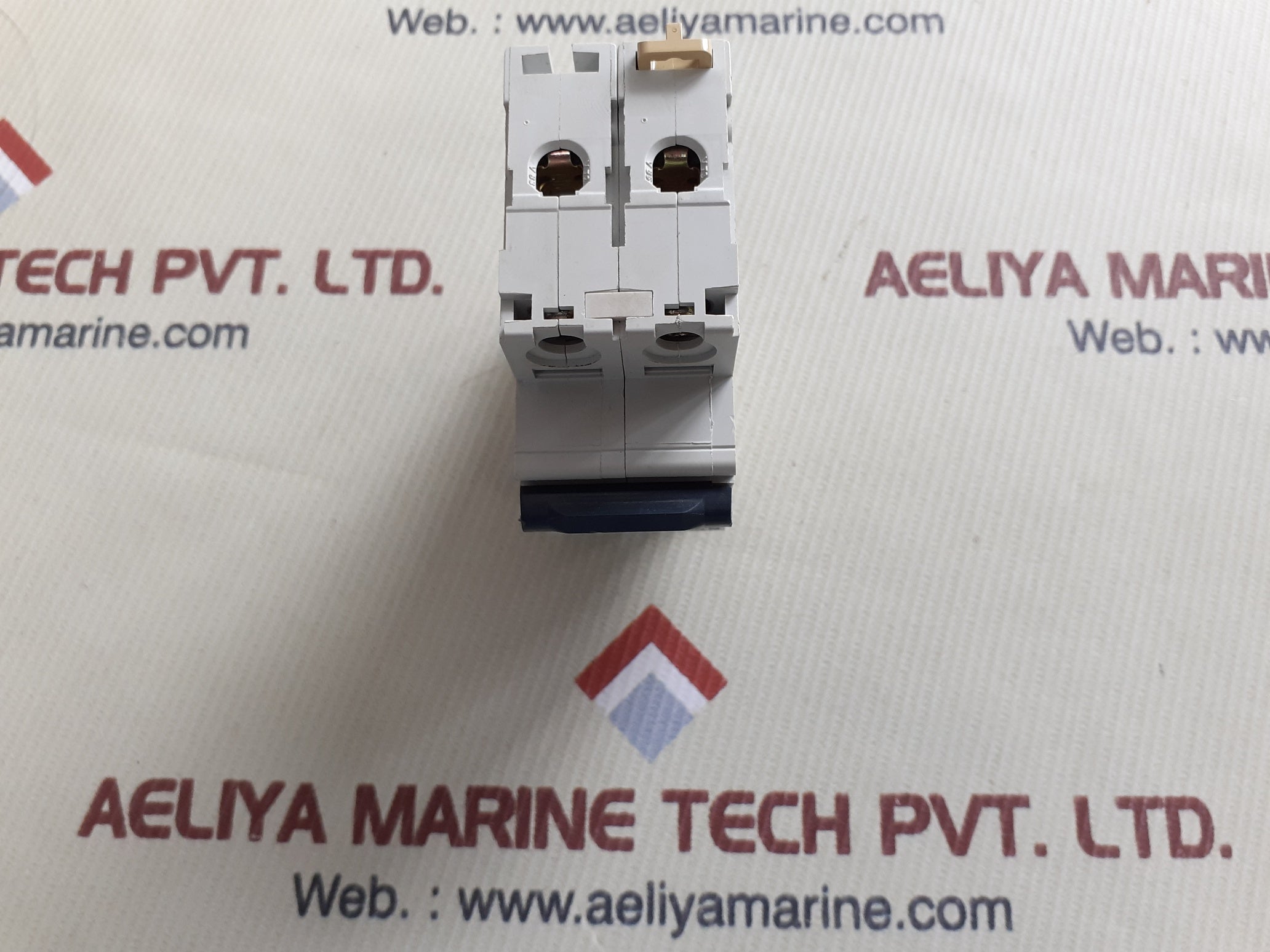 Merlin Grin Multi9 C60Hc C10 Circuit Breaker 415Vac 10A