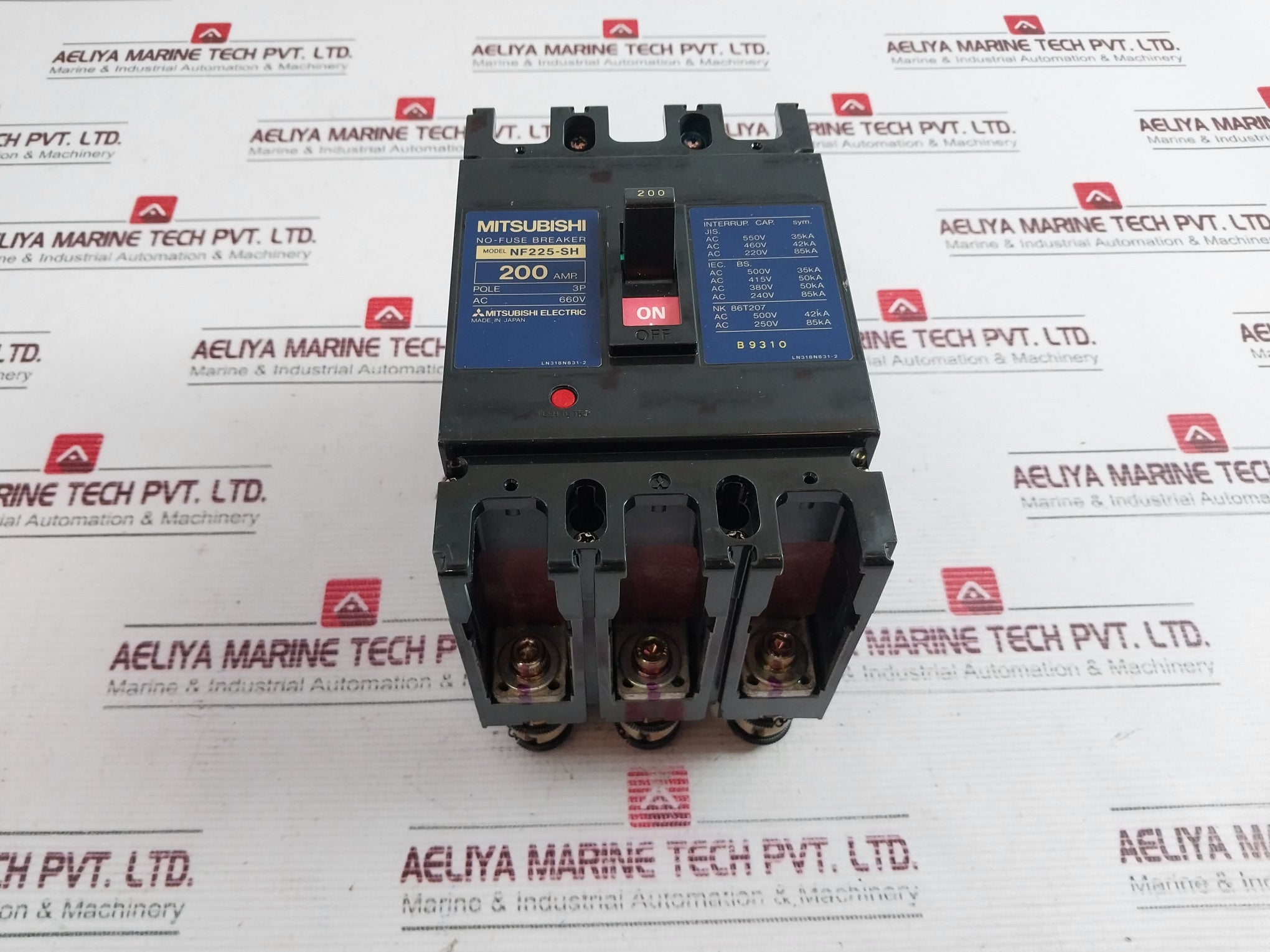 Mitsubishi Nf225-sh 3 Pole No-fuse Circuit Breaker 200 A 380-450V 50/60Hz