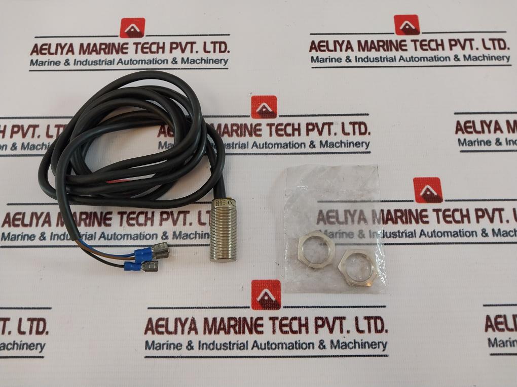 Omron Tl-x5E2-e1 Proximity Sensor New