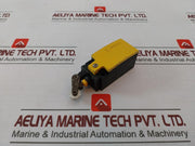 Moeller Lsm-11/L Limit Switch With Roller Lever Iec/En 60947-5-1 10A/300Vac