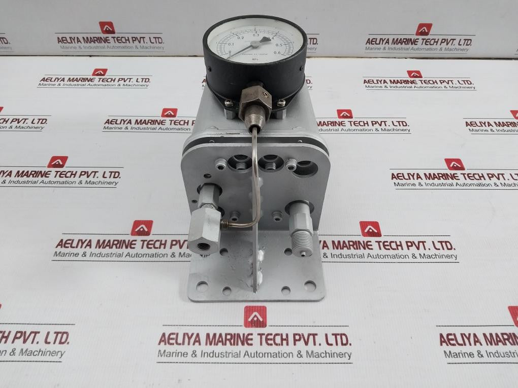 Nagano-Keiki-Pneumatic-Pressure-Transmitter-0-6-Kgf-Cm2-Ke-21-1