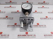 Nagano Keiki Pneumatic Pressure Transmitter -76 Cmhg - 4 Kgf/Cm2 Ke 21