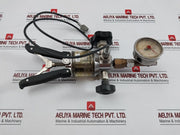 Nagman Hand Held Test Pump Pressure Calibrator