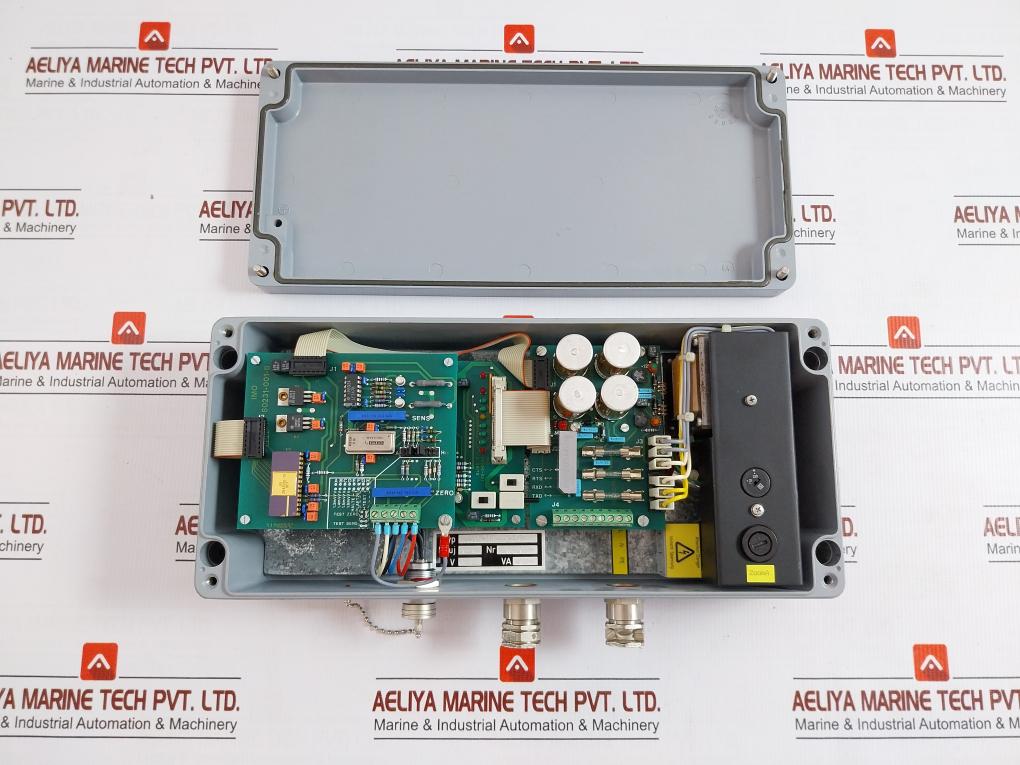 New Condition Amplifier Bom-1a1 V 2.0 -  5.260 Kg