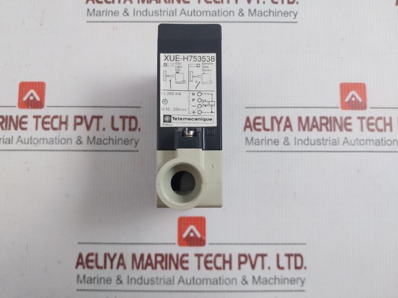 New Condition Photoelectric Detector Sensor Xue-H753538 By Telemecanique