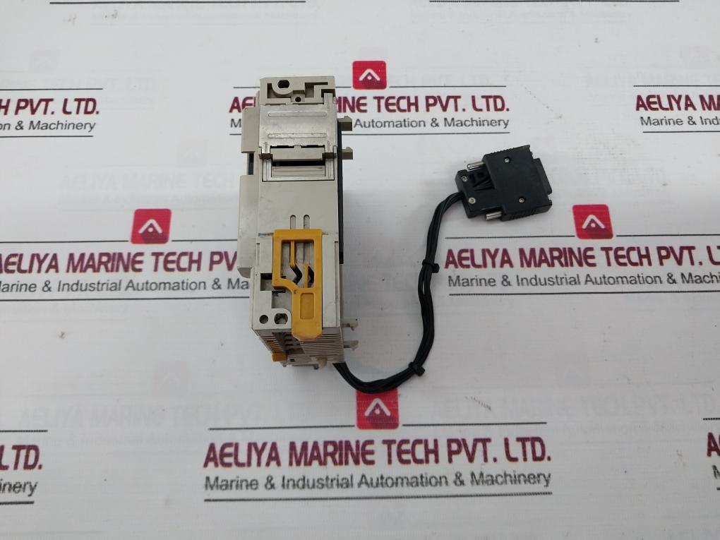 Omron Cqm1-da021 Analog Output Module (D/A Unit) 0-20Ma