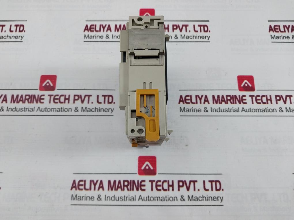 Omron Cqm1-id212 Input Unit 24Vdc 6Ma 16Point