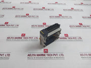 Omron Cqm1-oc222 Output Unit 94V-0 8 Point