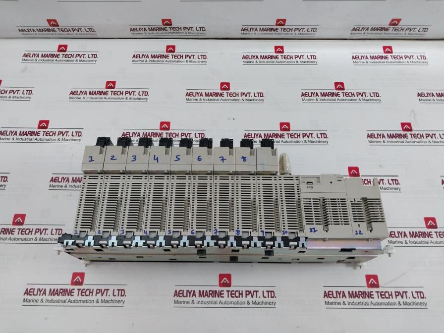 Omron Cs1G-cpu45H Programmable Controller Cpu Unit C200Hw-pd024 24V Dc 7Ma 50W