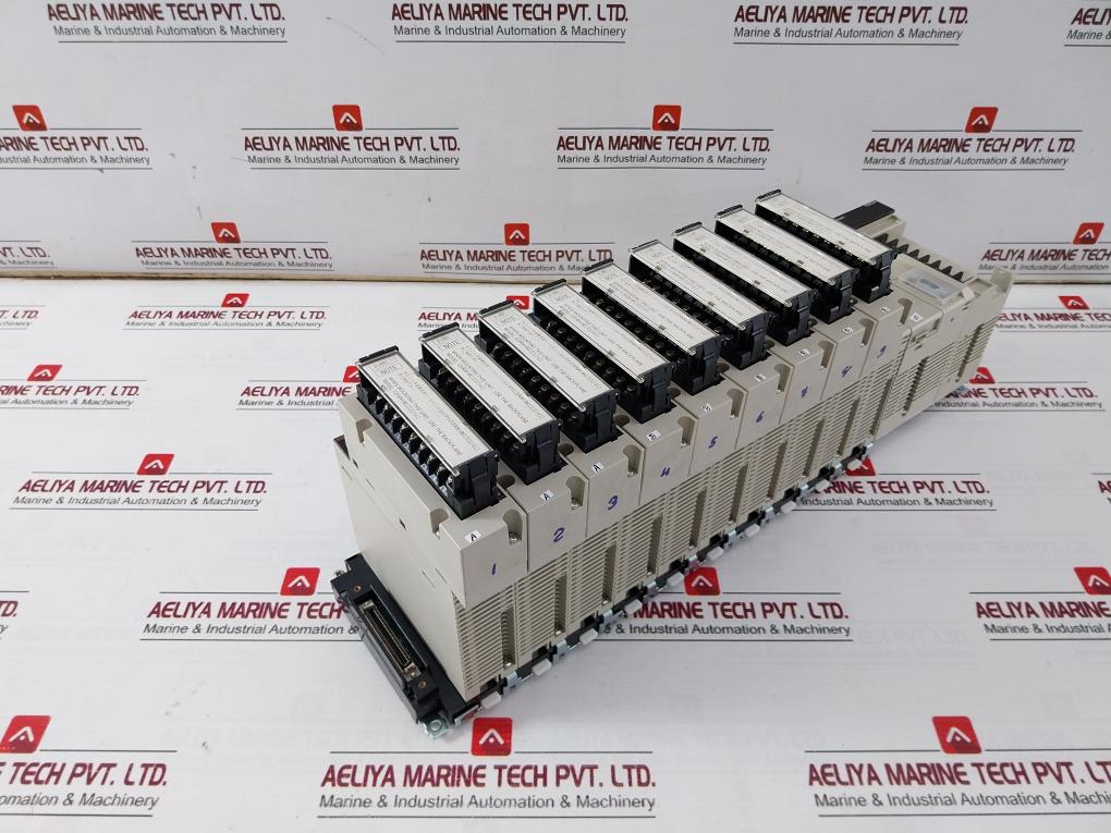 Omron Cs1W-at211 Plc I/O Module C200H-bc-v 24V Dc 7Ma 50W Cs1G-cpu45H Ver. 4.1