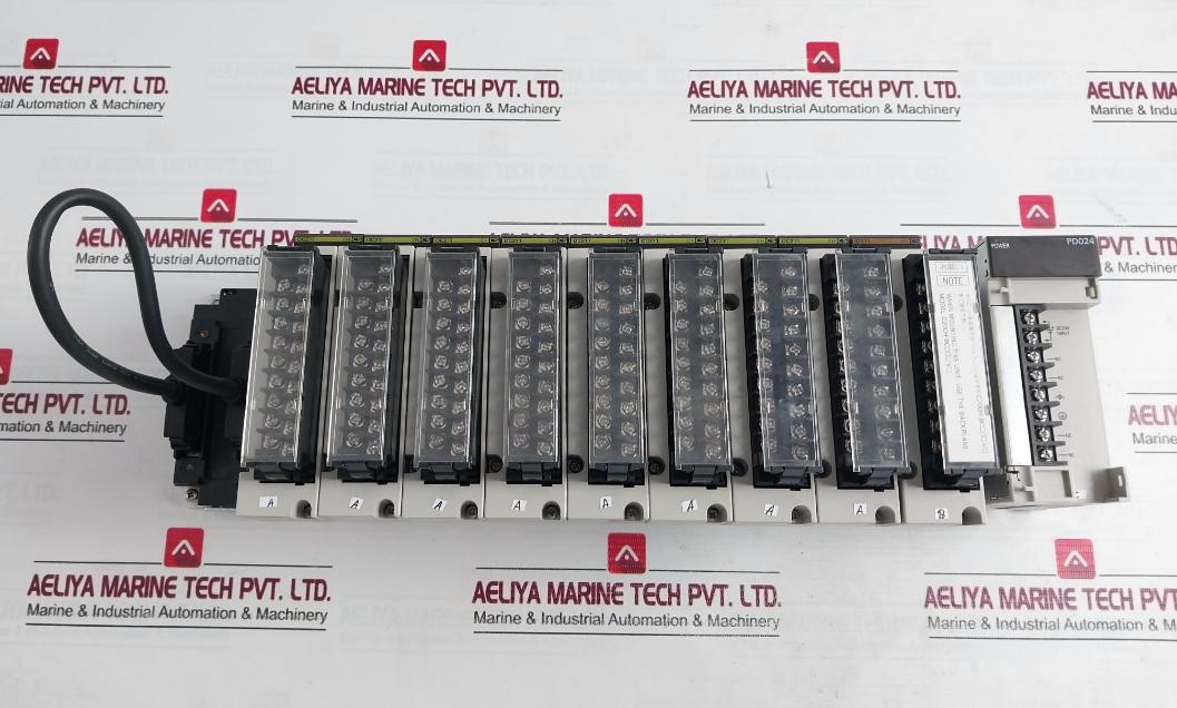 Omron Cs1W-oc211 Plc I/O Module C200H-bc -v 24Vdc 50W 250V Ac Id211 C200Hw-pd024