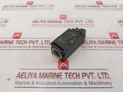 Omron D4N-1132 Safety Limit Switch Ac-15 3A/240Vac Dc-13 0.27A/250Vdc