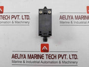 Omron D4N-9B31 Limit Switch Ip67 240Vac 3A 26618Za