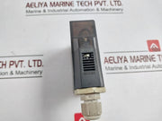 Omron E3Jm-r4M4-g Photoelectric Sensor 24 To 240Vac 30Vdc 3A 22719M