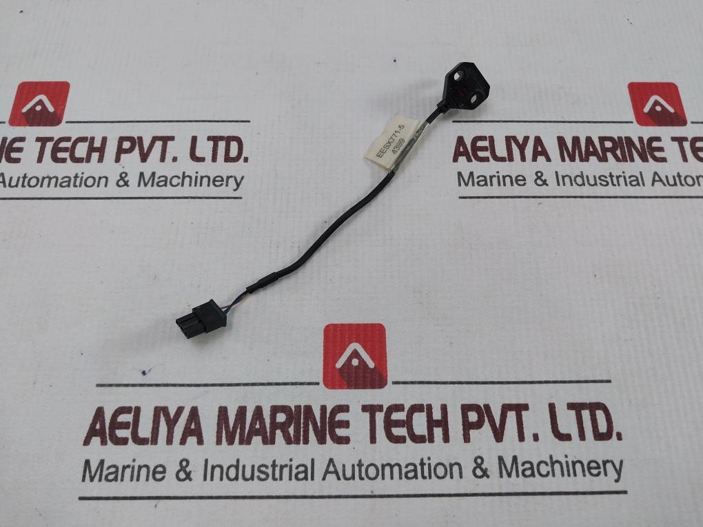 Omron Eesx771-5 Switch Optical Slotted Robothomey Photomicrosensor