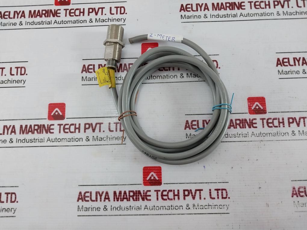 Omron Tl-x5E1-g Proximity Sensor 10~40Vdc 200Ma Max 0V