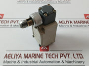 Omron Wlsd2-g General Purpose Vertical Limit Switch Ac-15 2A/250V