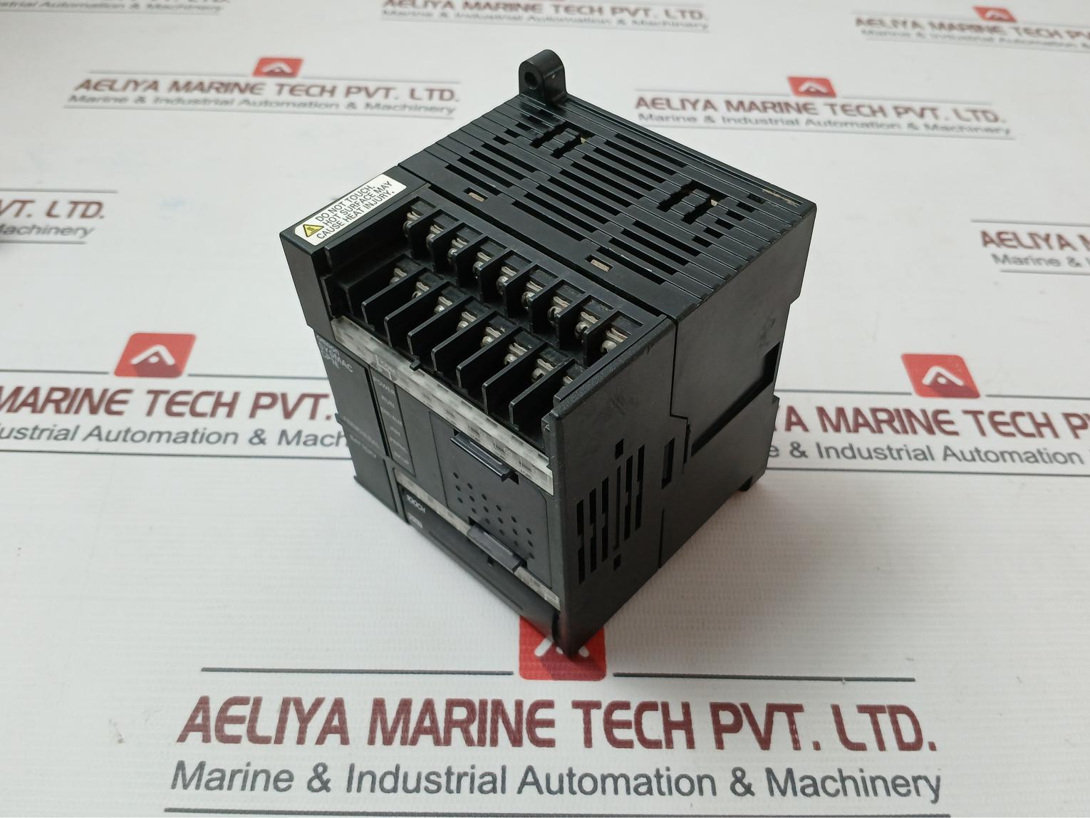 Omron Cp1E-n20Dr-a Plc I/O Module 100-240V Ac 50/60Hz 25Va E229703