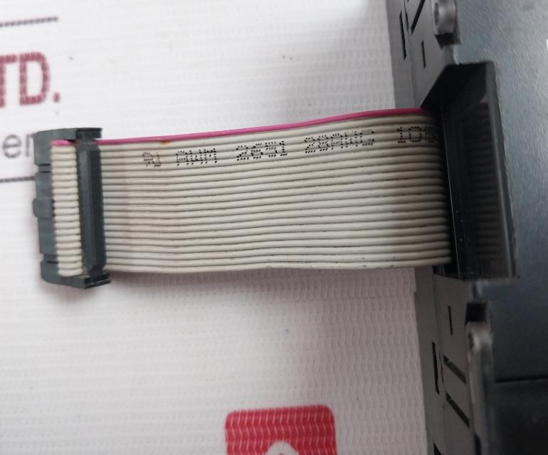 Omron Cp1W-40Edr Programmable Logic Controller Expansion Module 24V Dc 5Ma