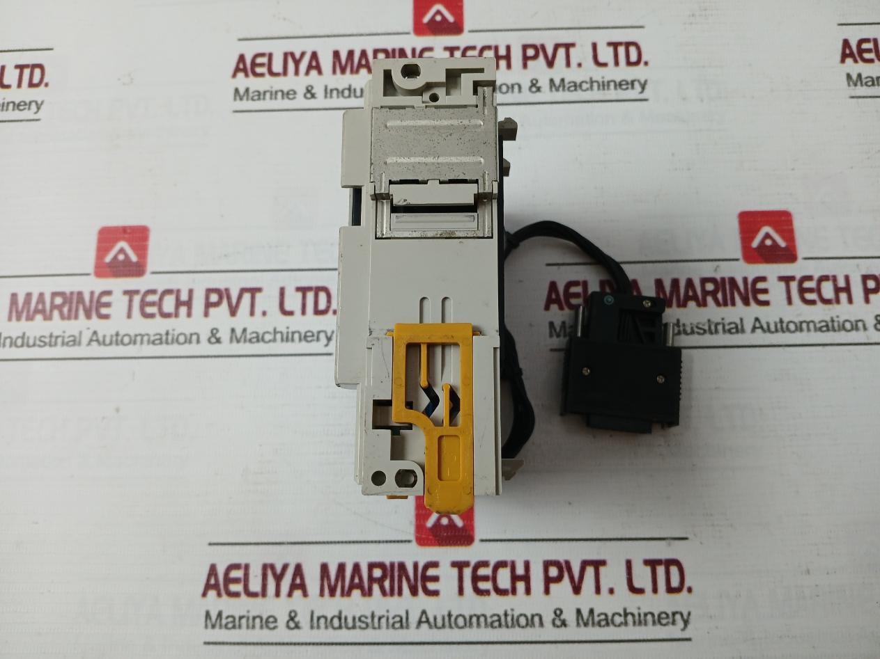 Omron Cqm1-ad041 Input Module 4 Point