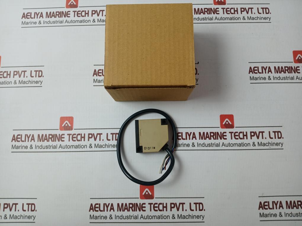 Omron E3Jk-5Dm1-n Photoelectric Switch