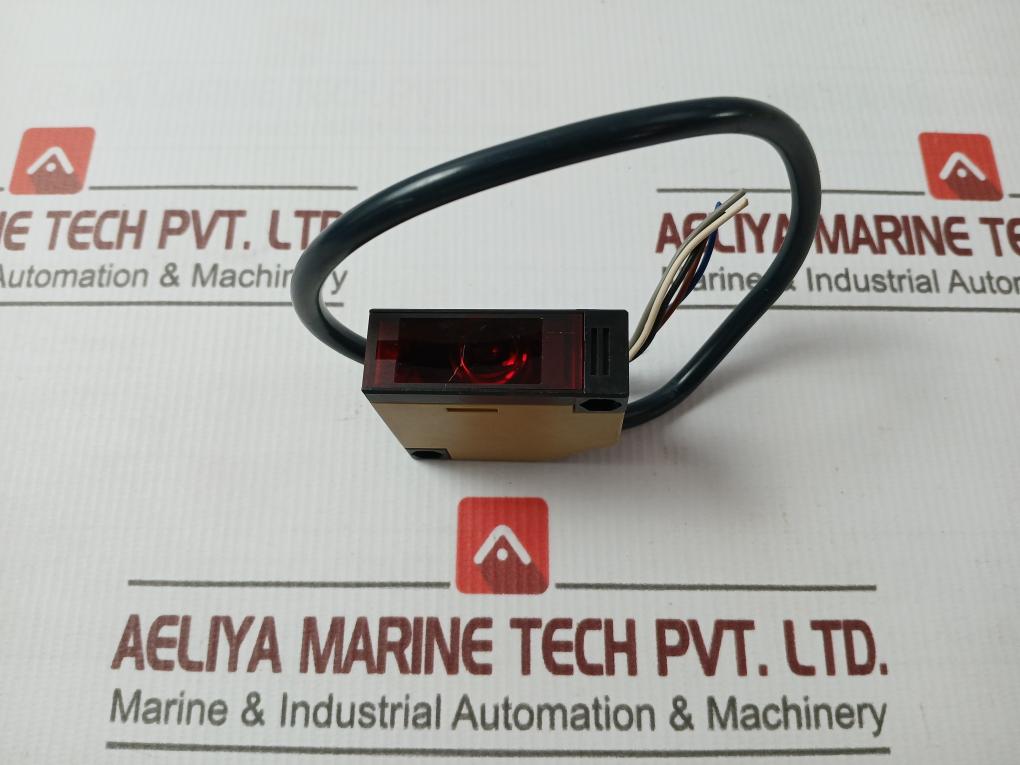 Omron E3Jk-5Dm1-n Photoelectric Switch