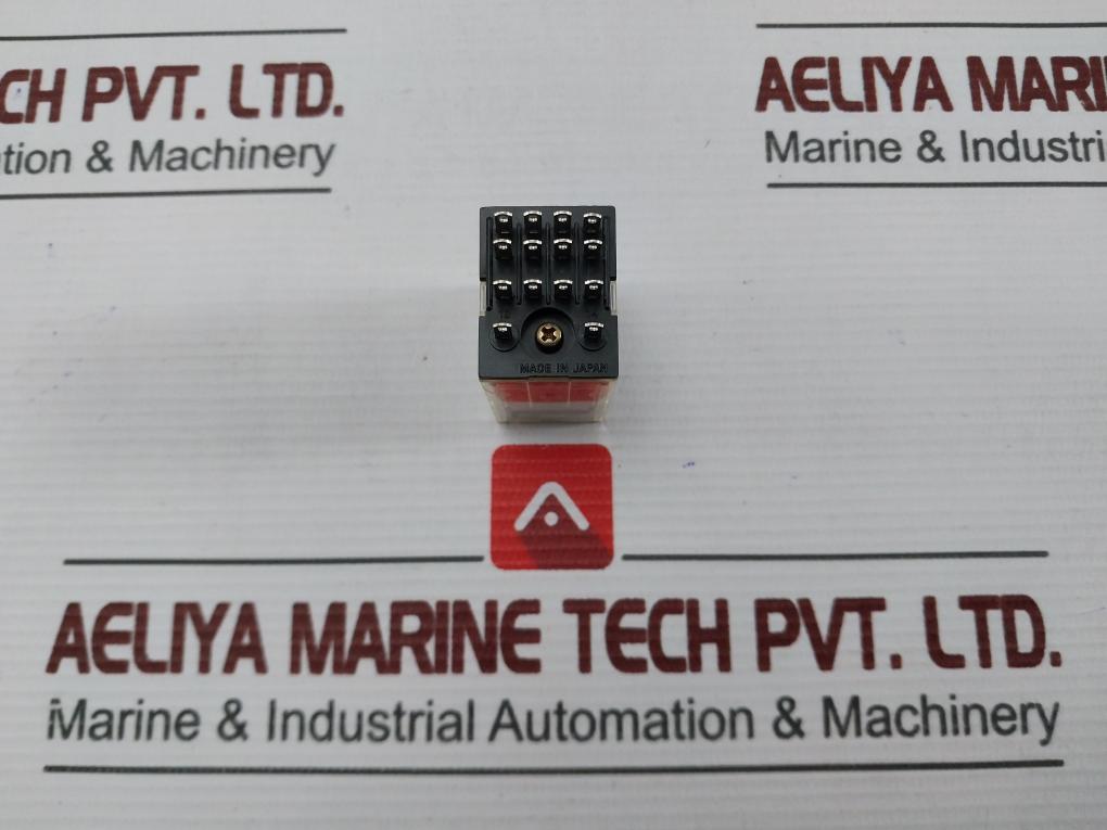 Omron My4N-d2 Relay 24Vdc Used