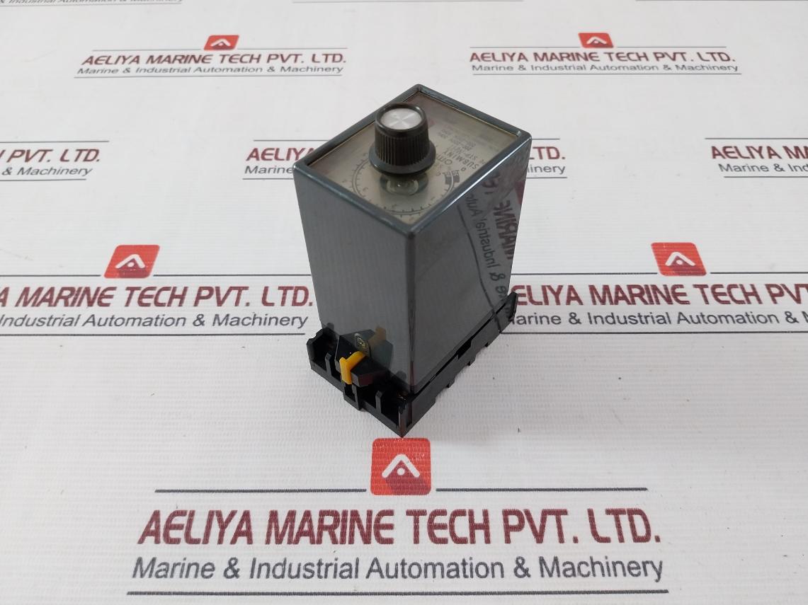 Omron Stp-mht Subminy Timer With Base 0-6Sec 250Vac 5060Hz 0924Su 8Pfa 482G