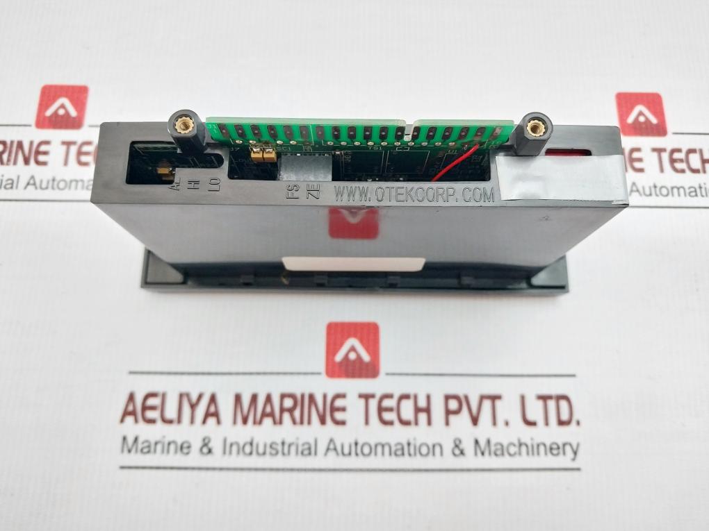Otex Analog Bar Graph Display 0 To 3000 Psi Hi-Q101-030-0000-A2